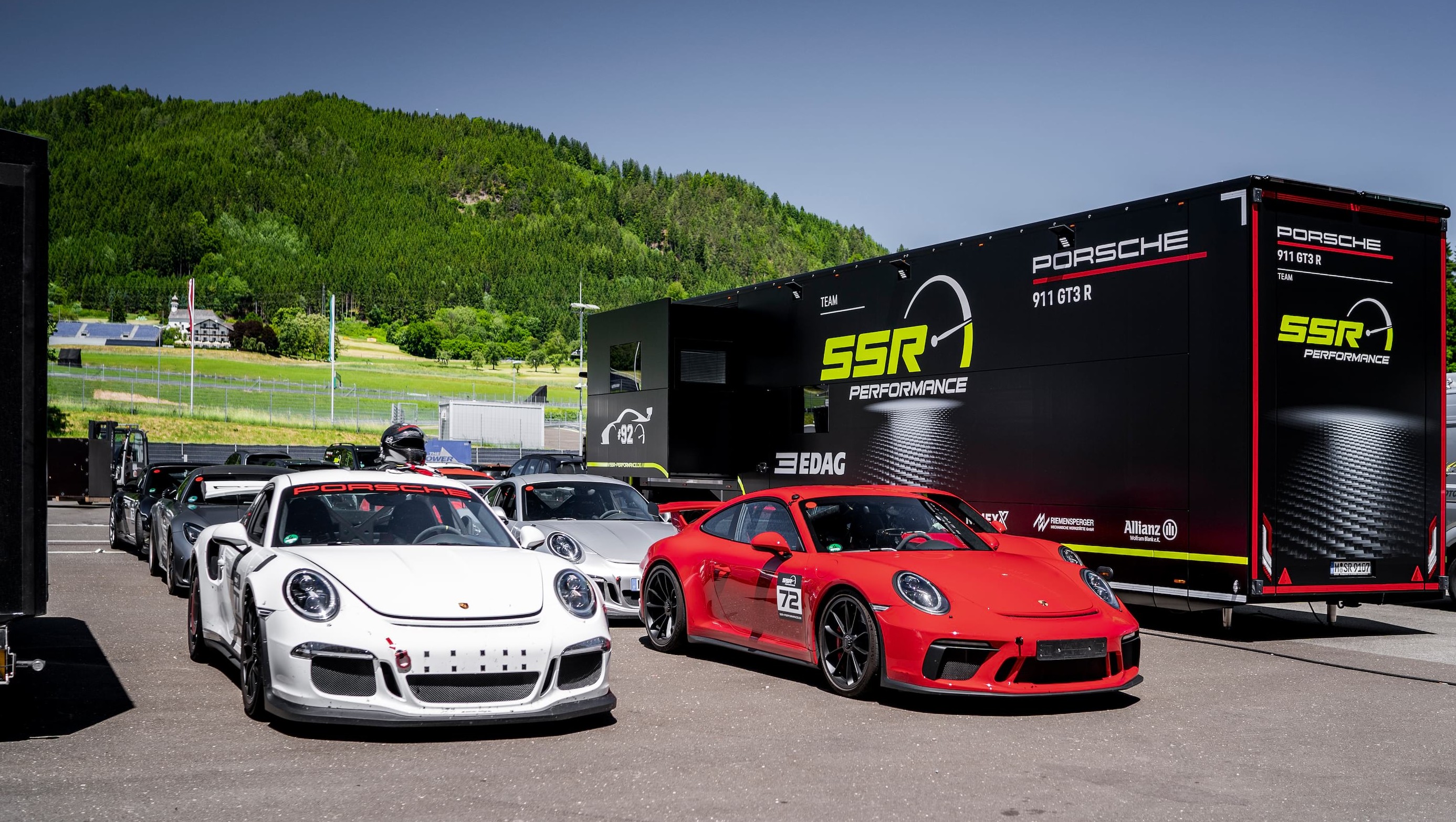 Trackdays mit SSR Performance – professionelle Rennstrecken-Erlebnisse für jedes Level